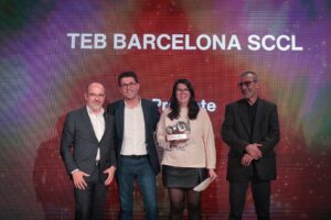 TEB Vist rep un premi per curts sobre la Lectura Fàcil. Maria Arenas, Josep Maria Soro amb el conseller Carles Campuzano i el director general d'Acció Cívica.